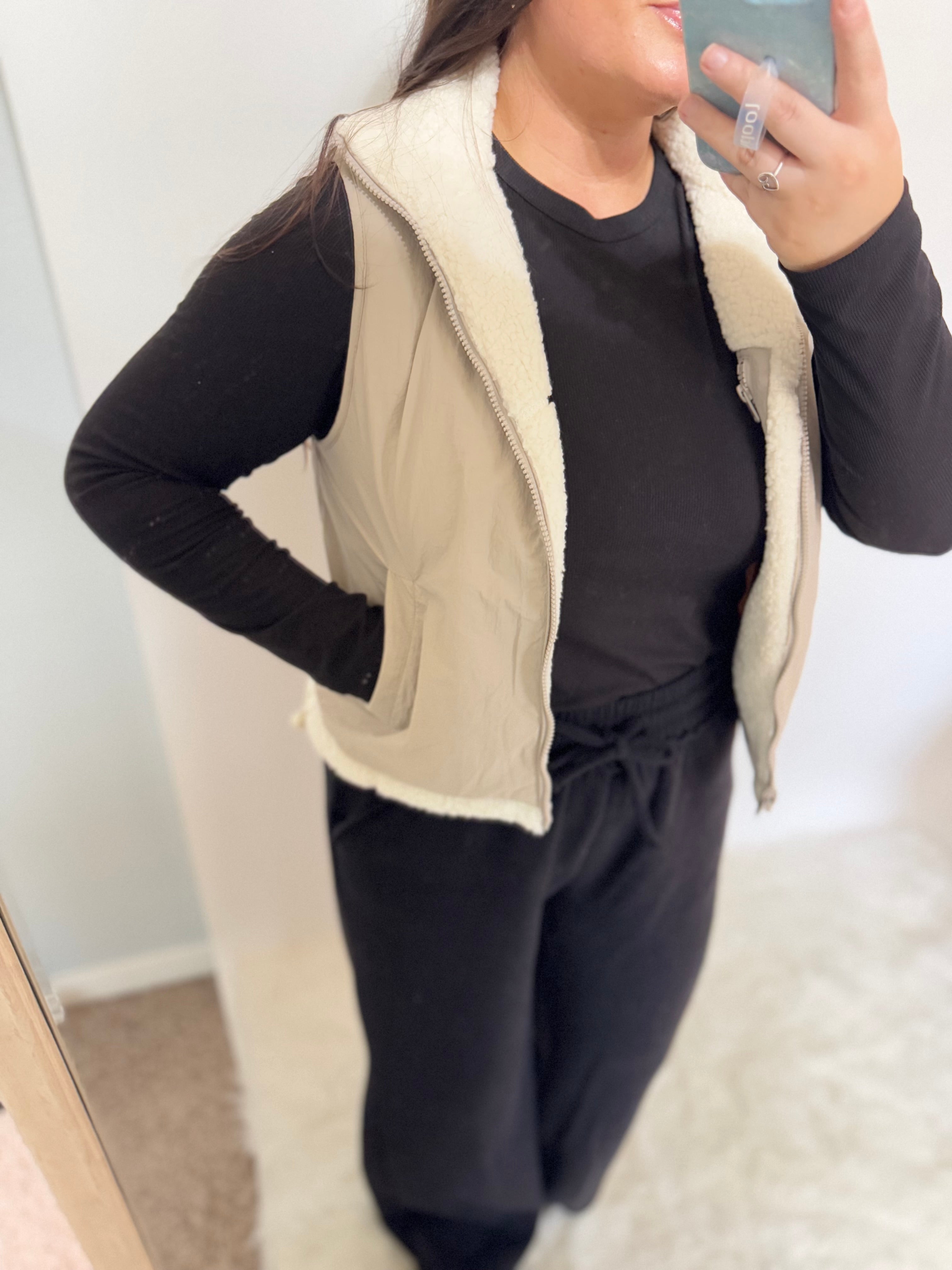 Iris Fleece Reversible Vest – Fifty Four Boutique